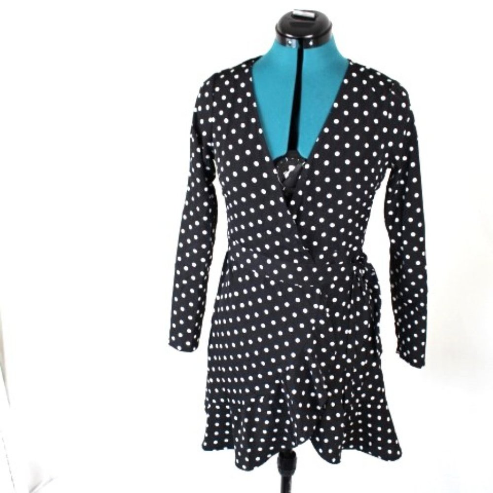 XMWM - Womans black & white polka dot dress